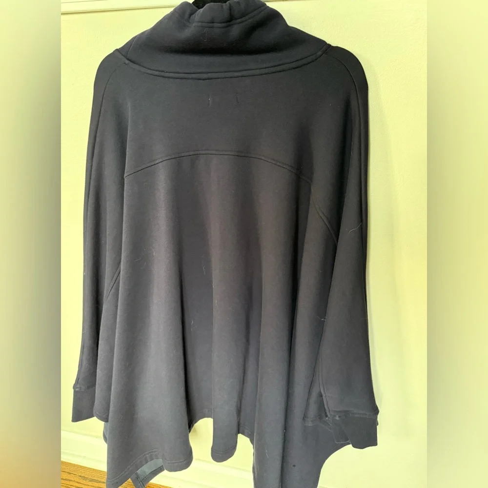 UGG navy fleece sweatshirt poncho jacket oversized M L